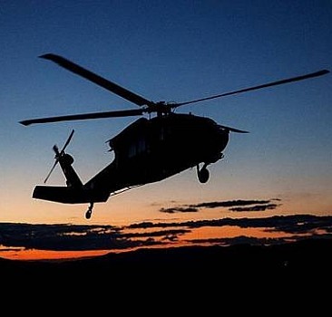 Askeri helikopter düştü: Ölüler var