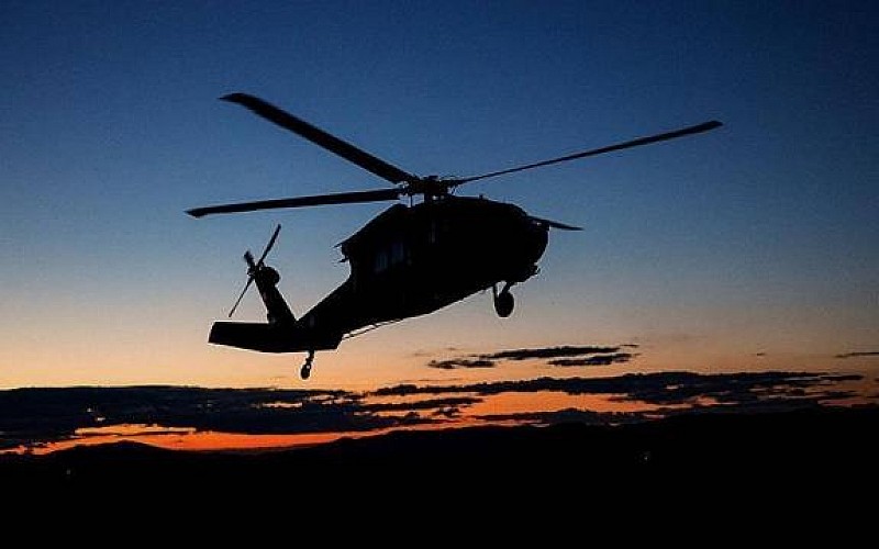 Askeri helikopter düştü: Ölüler var