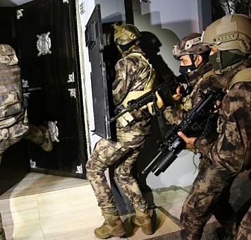 İstanbul'da organize suç örgütlerine "Mahzen-7" operasyonu: 27 gözaltı