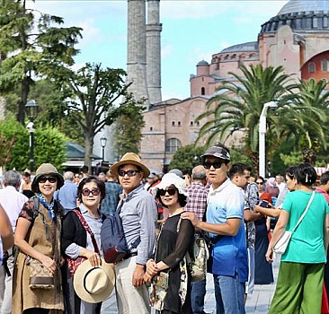 İstanbul'a gelen turist sayısı yüzde 133 arttı