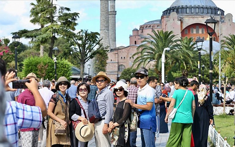 İstanbul'a gelen turist sayısı yüzde 133 arttı