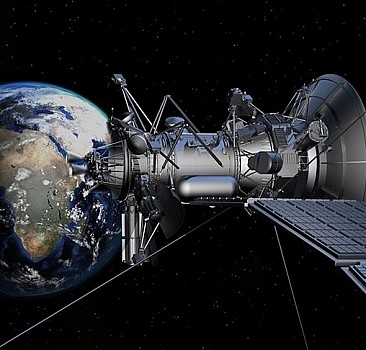 Rusya yörüngedeki faal olmayan uydusunu füzeyle vurdu
