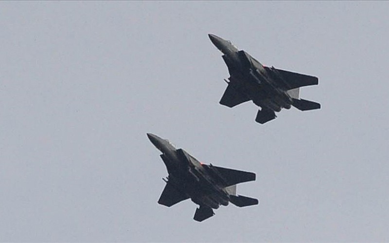 Çin uçakları Tayvan Boğazı'ndaki 'orta çizgi'yi geçti