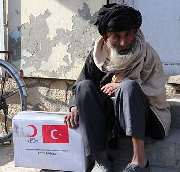 Türk Kızılaydan Afganistan'da 500 aileye gıda yardımı