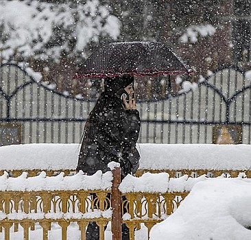 Ardahan'da kar ve tipi nedeniyle eğitime yarın ara verildi