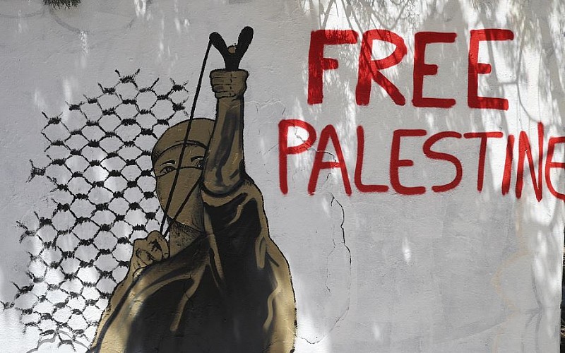 Yunan sanatçıdan Filistin'e destek