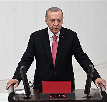 Başkan Erdoğan mecliste yemin etti