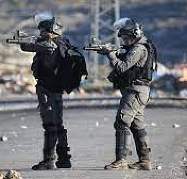 Terör devleti bir Filistinliyi şehit etti