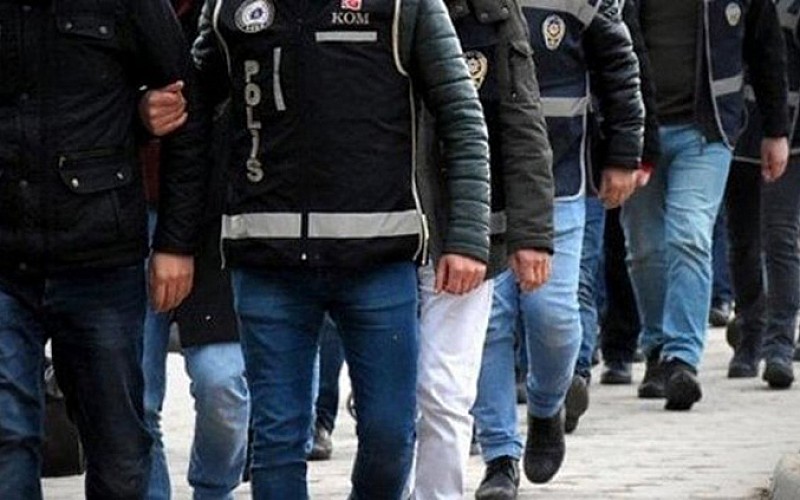 Kaçmaya çalışan FETÖ üyelerinden 9'u tutuklandı