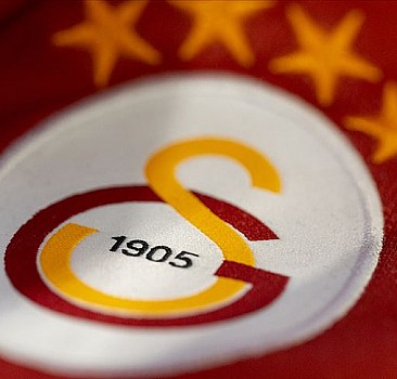Galatasaray, Faslı futbolcu Hakim Ziyech'i İstanbul'a getirdi