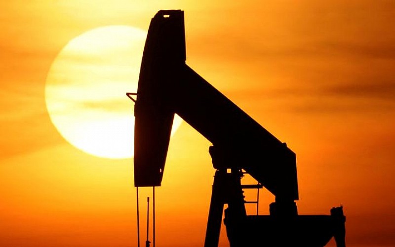 Brent petrolün varil fiyatı 80,09 dolar