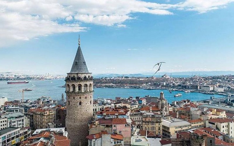 İstanbul, yılın ilk 2 ayında 2 milyon 457 bin 518 yabancı ziyaretçi ağırladı