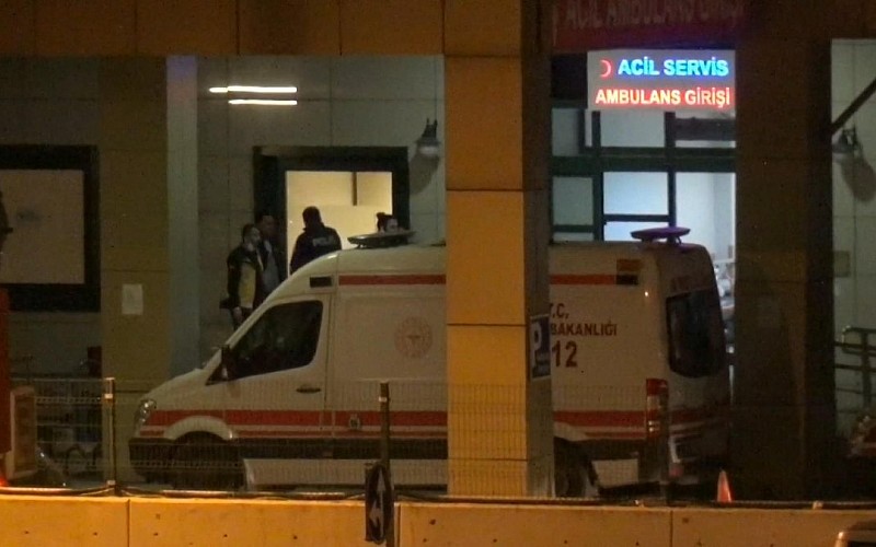 İstanbul'da bıçaklı kavga: 1 ölü, 1 yaralı