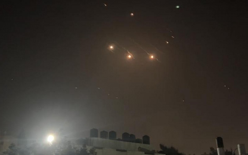 Çin, İran'ın İsrail'e hava saldırılarının ardından taraflara itidal çağrısı yaptı