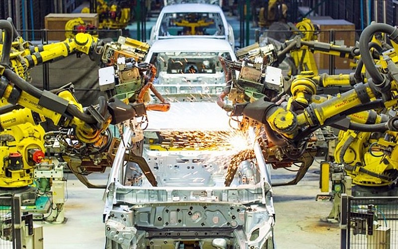 İlk çeyrekte otomotivde üretim yüzde 1 arttı, ihracat yüzde 6 azaldı