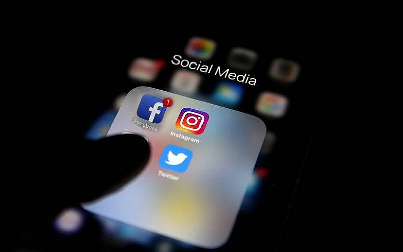 Sosyal medya şirketleri Müslümanlar'a karşı sağır