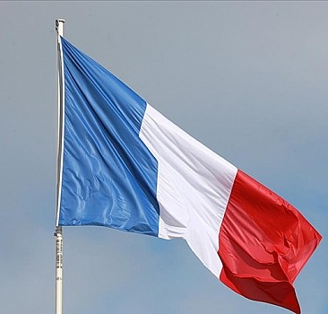 Fransa: Lübnan'ın çıkarları yerine kişisel çıkarlarını tercih edenlere karşı eyleme geçmekten çekinmeyiz