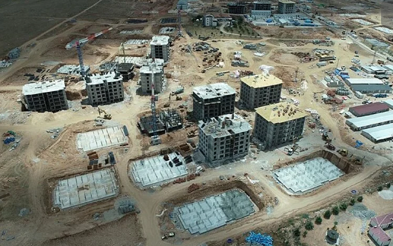 Malatya'da çarşı merkezinde inşaatlar yükseliyor