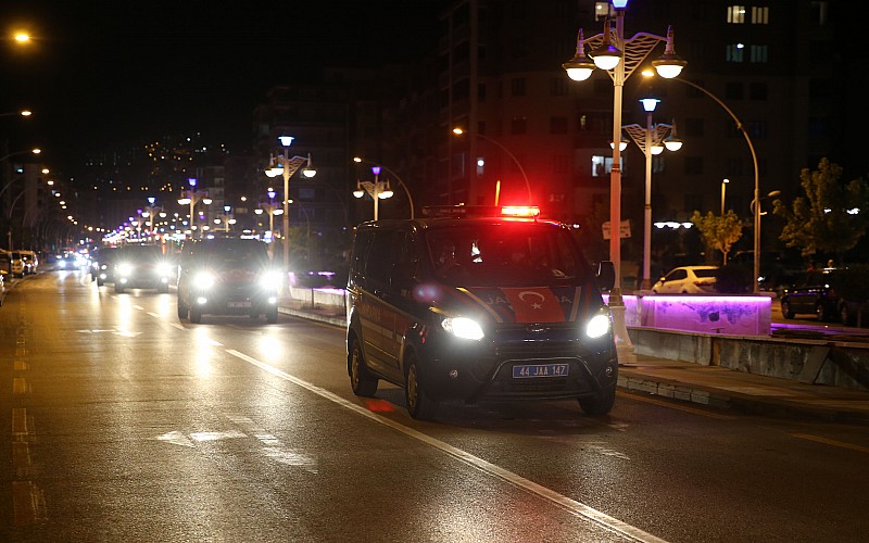 Malatya'da Jandarma Teşkilatının 182. kuruluş yıl dönümü konvoyla kutlandı