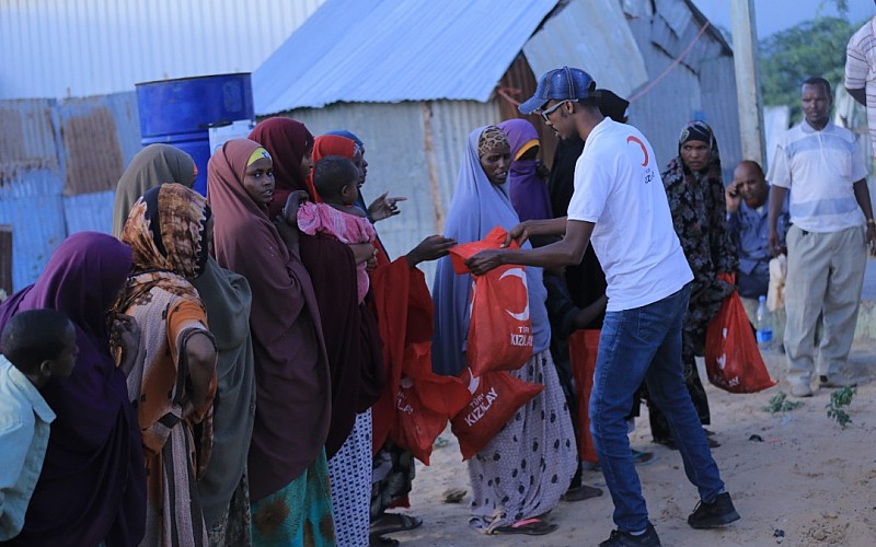 Türk Kızılay, Somali'de binlerce ihtiyaç sahip aileye et dağıttı