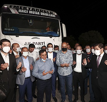 AK Parti Ankara İl Başkanlığından orman yangınlarının etkili olduğu Muğla'ya 21 tır yardım