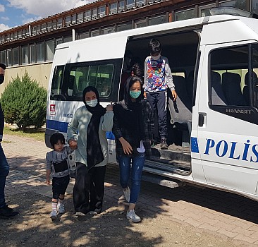 Erzincan'da 16 düzensiz göçmen yakalandı