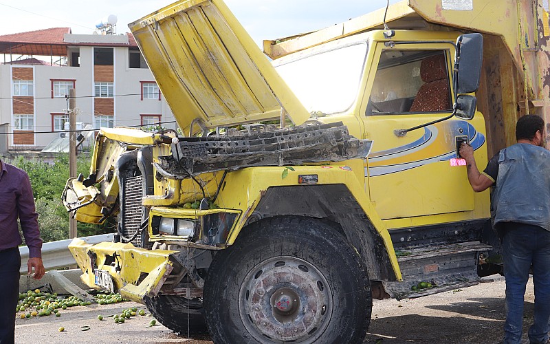 Hatay'da zincirleme trafik kazasında 5 kişi yaralandı