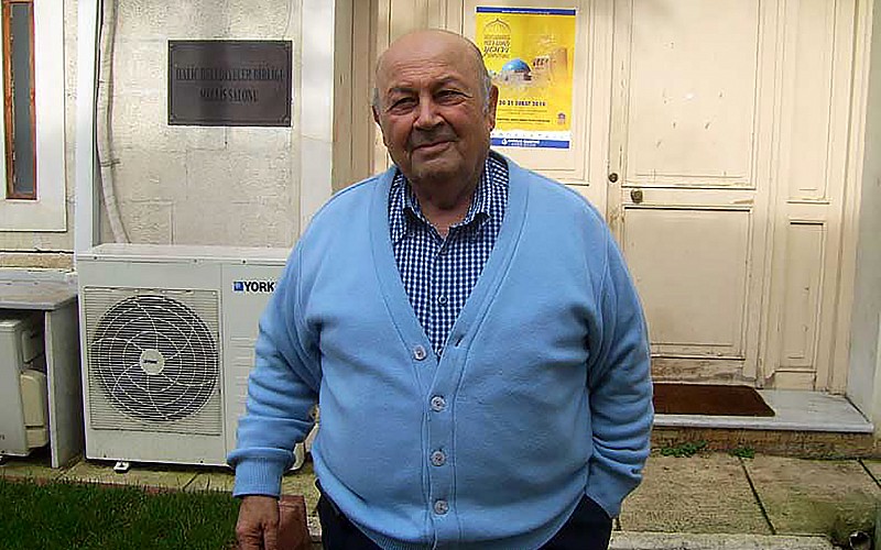 Eleştirmen yazar Hüseyin Movit vefat etti
