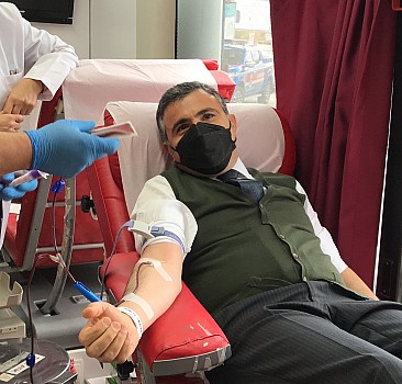 Düzce Valisi Cevdet Atay'dan kan bağışı seferberliğine destek