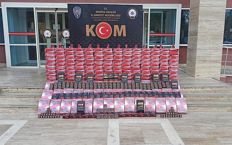 23 bin 550 kaçak cinsel içerikli ürün ile 7 bin 400 sigara kağıdı yakalandı