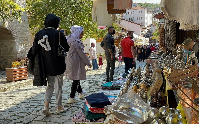 UNESCO kenti Safranbolu hafta sonu tatilcilerin akınına uğradı
