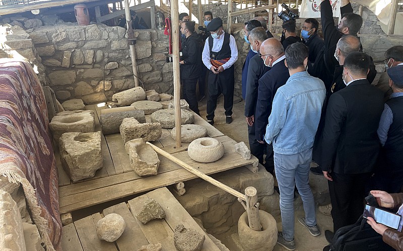Harput Kalesi'nde restorasyonu tamamlanan tarihi mekanlar ziyarete açıldı