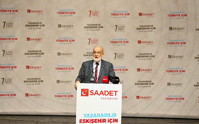 Karamollaoğlu, partisinin Eskişehir kongresinde konuştu:
