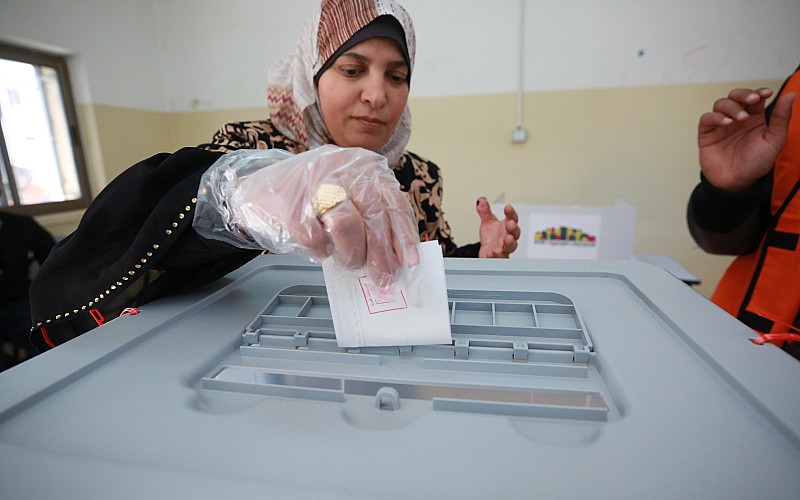 Filistin yerel seçimleri birinci turunda oy verme işlemi başladı