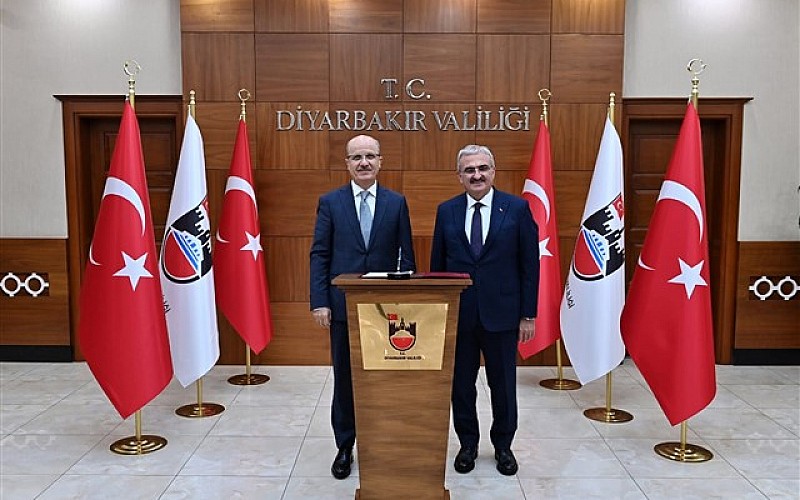 YÖK Başkanı Prof. Dr. Özvar, Diyarbakır Valiliğini ziyaret etti