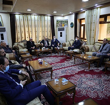 Erbil Başkonsolosu Karaçay, Ezidilerin Miri Tahsin Beg'i ziyaret etti