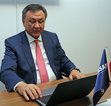 Ömüraliyev, AA'nın Yılın Fotoğrafları oylamasına katıldı