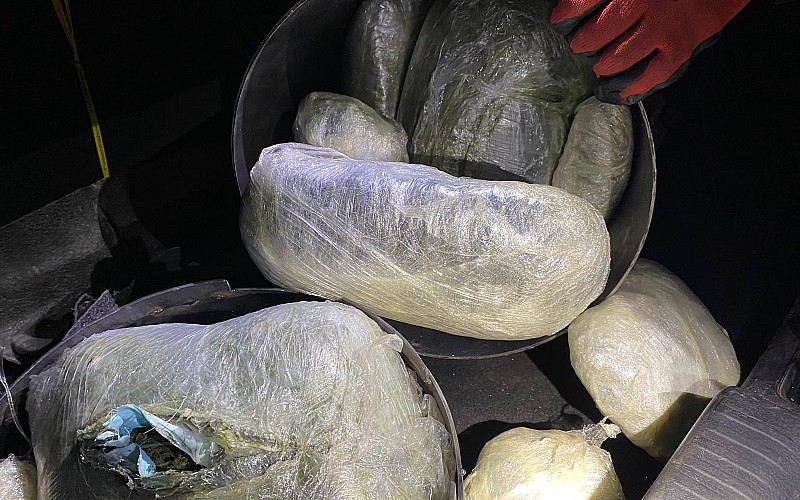 Şanlıurfa'da otomobilin LPG tankında 16,5 kilogram esrar ele geçirildi