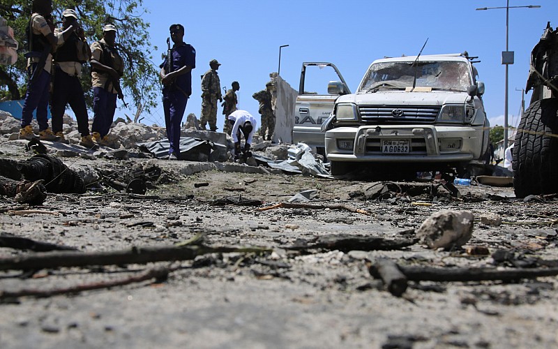 Somali'de bomba yüklü araçla terör saldırısı düzenlendi