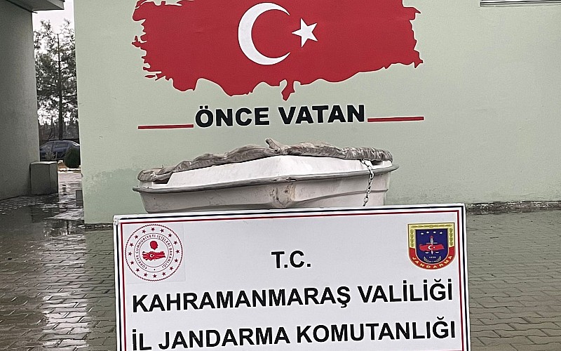 Kahramanmaraş'ta tekne çaldıkları iddiasıyla 3 kişi yakalandı