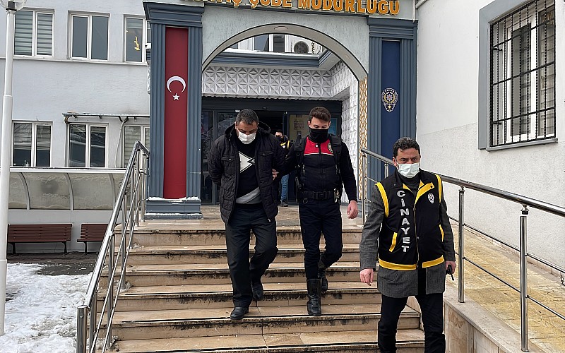Bursa'daki cinayet ve yaralamayla ilgili 9 şüpheli tutuklandı