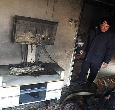 Edirne'de anne ve iki çocuğunu yanan evden komşuları kurtardı