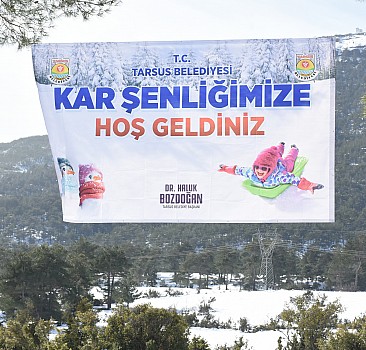 Mersin'de yarıyıl tatilindeki çocuklar için "kar şenliği"