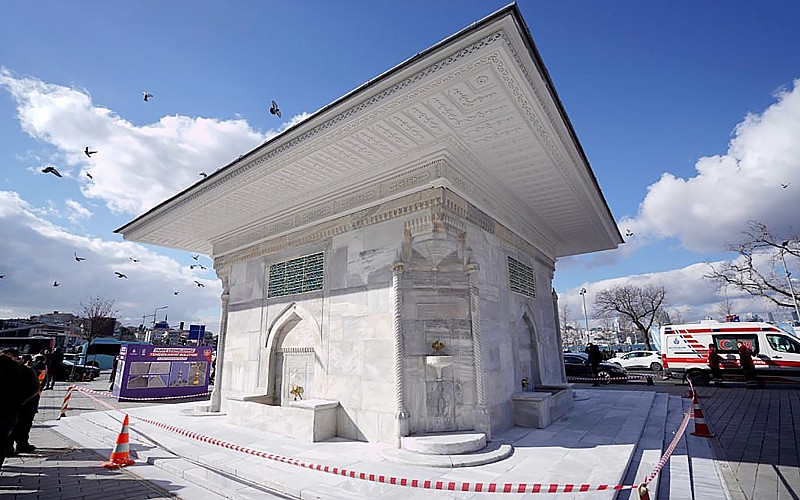Restore edilen Üsküdar'daki 3. Ahmet Çeşmesi hizmete alındı