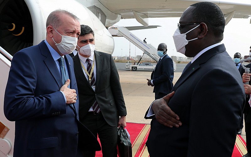Cumhurbaşkanı Erdoğan Senegal'e geldi