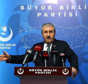 Destici: Türkiye, tarafı olmadığı savaşın bedelini ödememelidir