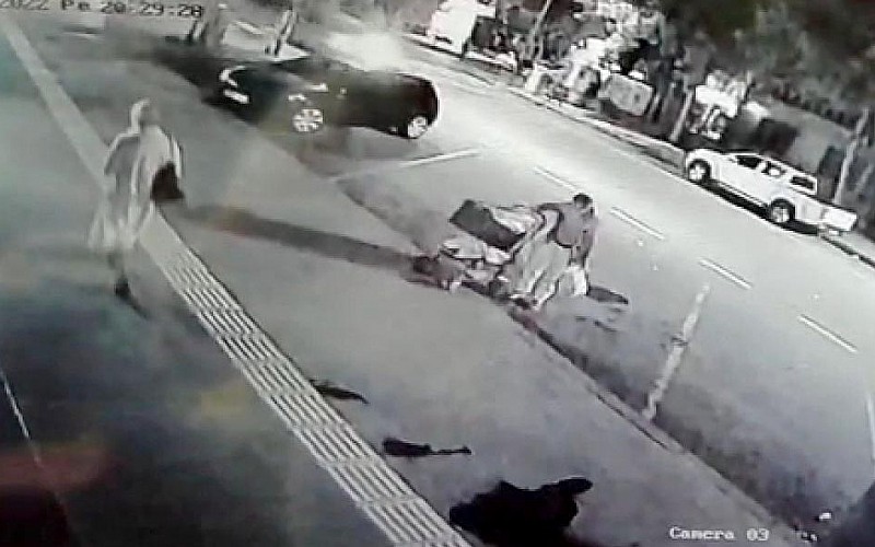 Kahramanmaraş'ta bebek arabasının çalınması güvenlik kamerasına yansıdı