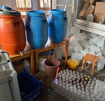 Adana'da 275 litre sahte içki ve 685 litre etil alkol ele geçirildi
