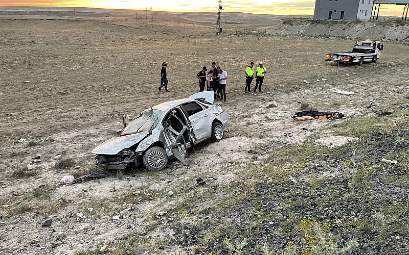 Şarampole devrilen otomobildeki anne öldü, aynı aileden 6 kişi yaralandı