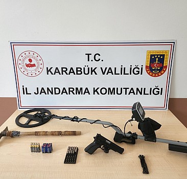 Karabük'te kaçak kazı yapan 2 kişi suçüstü yakalandı